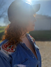 The Canyon Bloom Wrangler