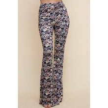 These pull on flares will be your new go to pants. These are buttery soft and super flattering.  